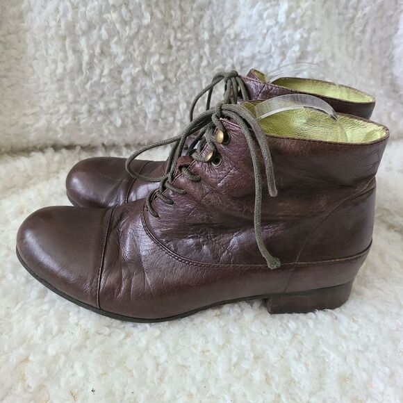 Anthropologie Coupleof Soft Brown Leather Laceup Ankle Boots size‎ 39 - Picture 3 of 7